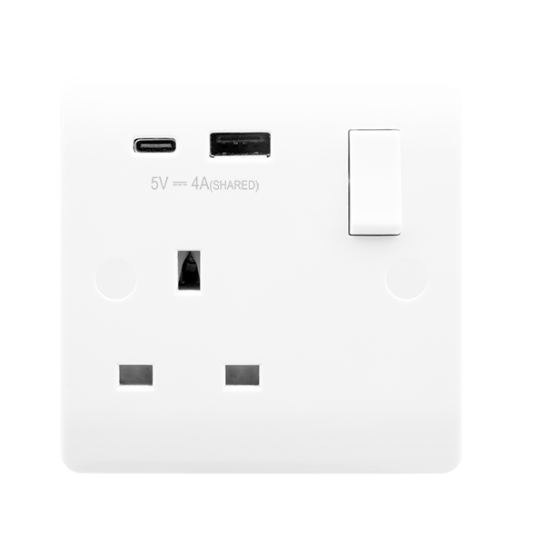 CMA785 - 13A 1 Gang Switched Socket Outlet With Type A & C USB (4A) Outlets