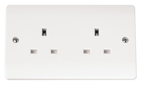 CMA032 - 13A 2 Gang Socket