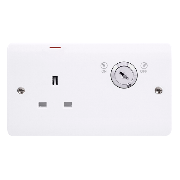 CMA2675 - 13A 1 Gang DP Key Lockable Switched Socket With LED