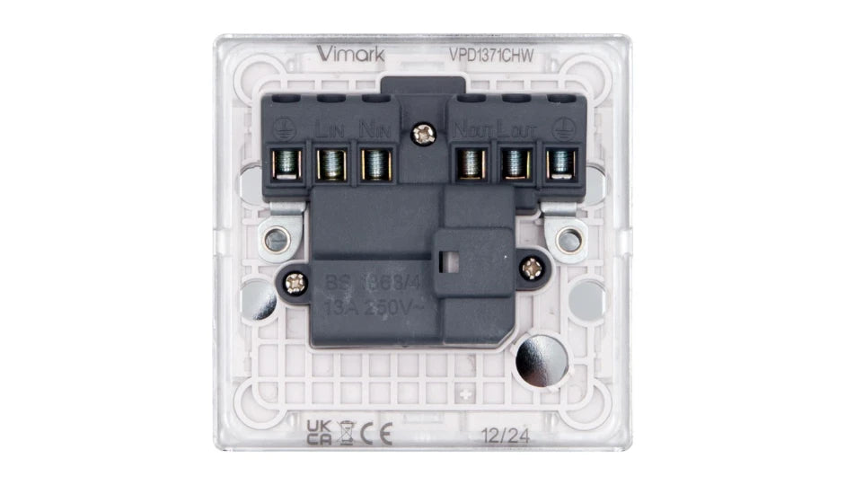 VPD1371CHW - Pro Décor 13A Switched Spur with Neon Chrome White Insert