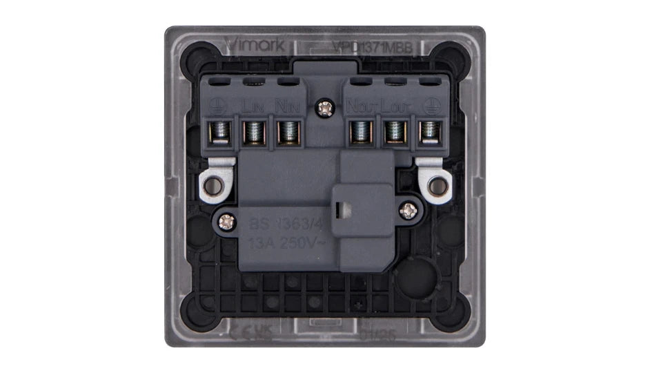 VPD1371MBB - Pro Décor 13A Switched Spur with Neon Matt Black