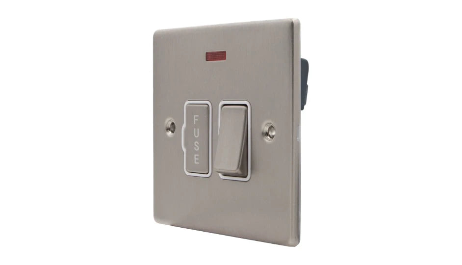 VPD1371SSW - Pro Décor 13A Switched Spur with Neon Stainless Steel White Insert